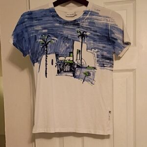 White and Blue Graphic T-Shirt